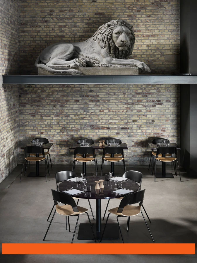 King’s Cross — The lion